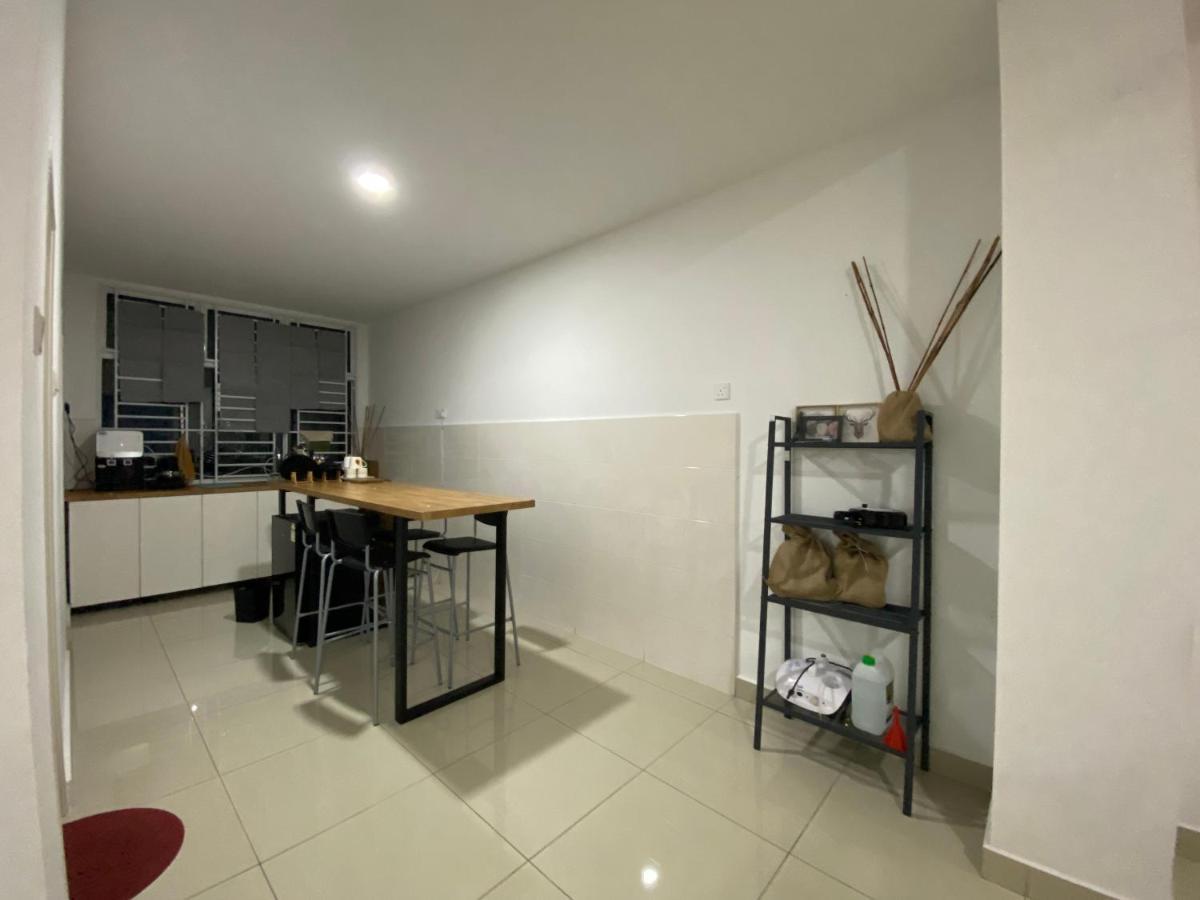 Desaru Happy Guest House D Exterior photo